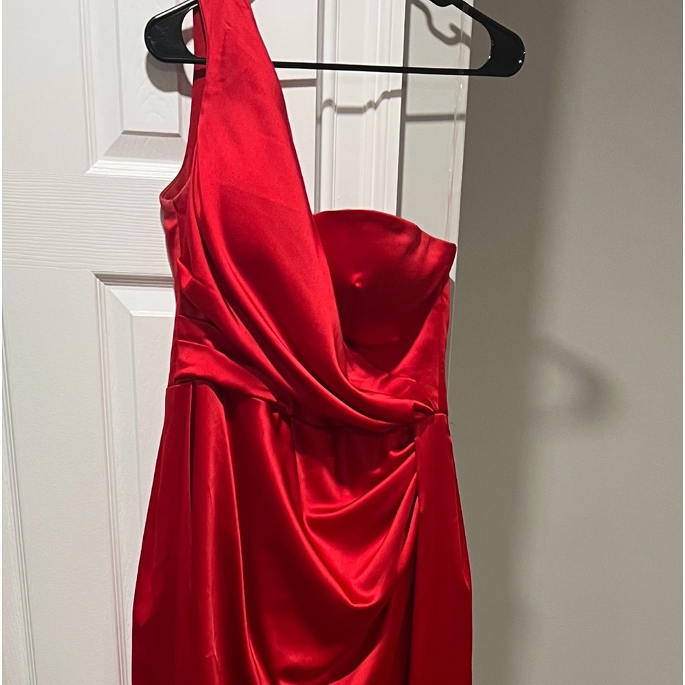 Satin Long Red one-shoulder dress